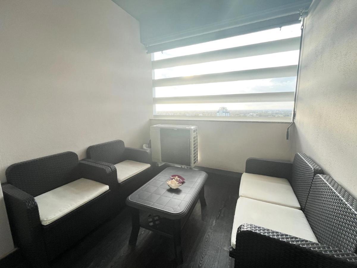 Apartamento Elegante bilocale Torre Pontina Latina Exterior foto